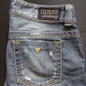GUESS Daredevil Bootcut Jeans Womens Size 30 Medium Wash Distressed Denim